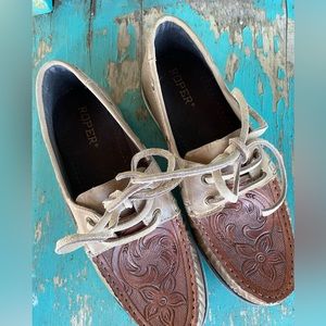 New roper shoes loafers never worn